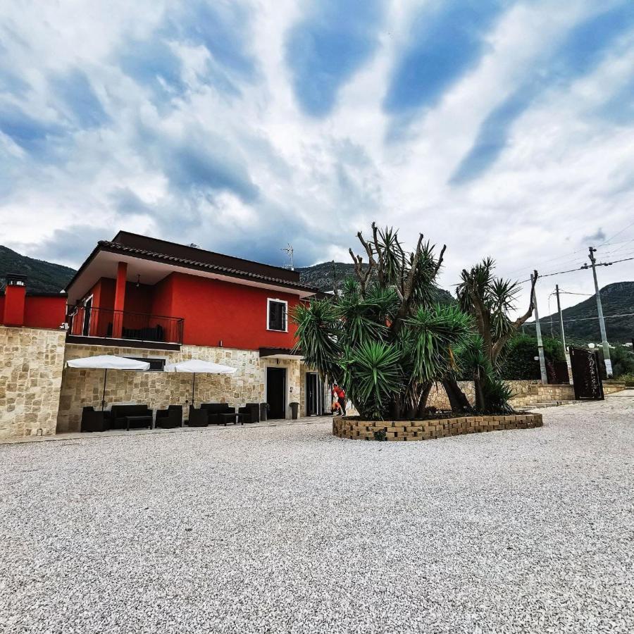 Hotel Il Sentiero Di Leano Terracina Exterior foto