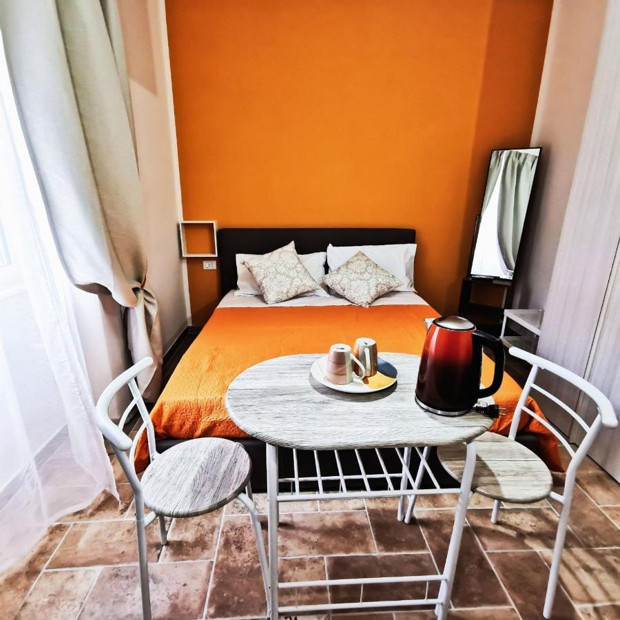 Hotel Il Sentiero Di Leano Terracina Exterior foto