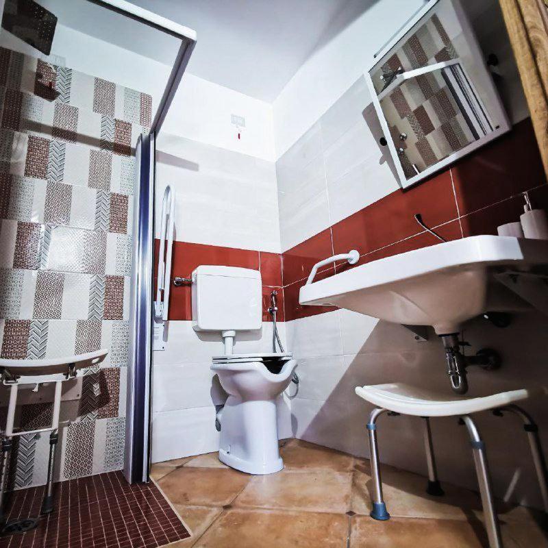 Hotel Il Sentiero Di Leano Terracina Zimmer foto